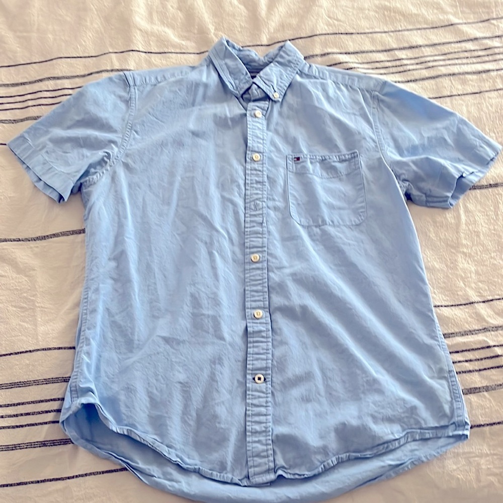 Tommy Hilfiger button up